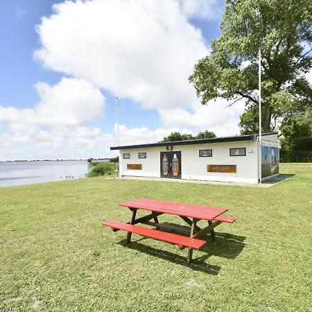 In A Unique Location Within Walking Distance Of The Wadden Sea Hippolytushoef